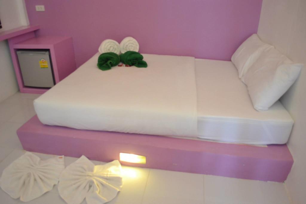 Pakgasri Guest House Ko Lanta Værelse billede